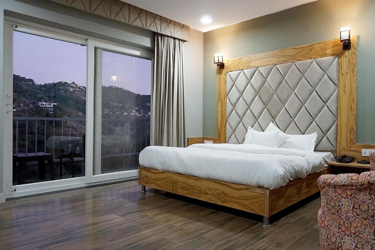 Sl Manor Hill Resort Mussoorie Extérieur photo